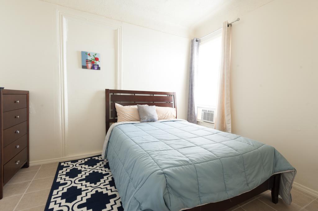 Pangsapuri Studio And 1 Bedroom - Bronx *