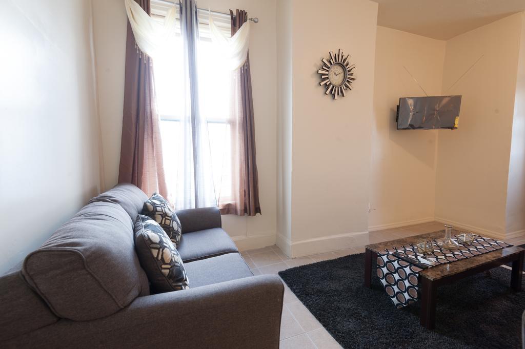 Pangsapuri Studio And 1 Bedroom - Bronx *